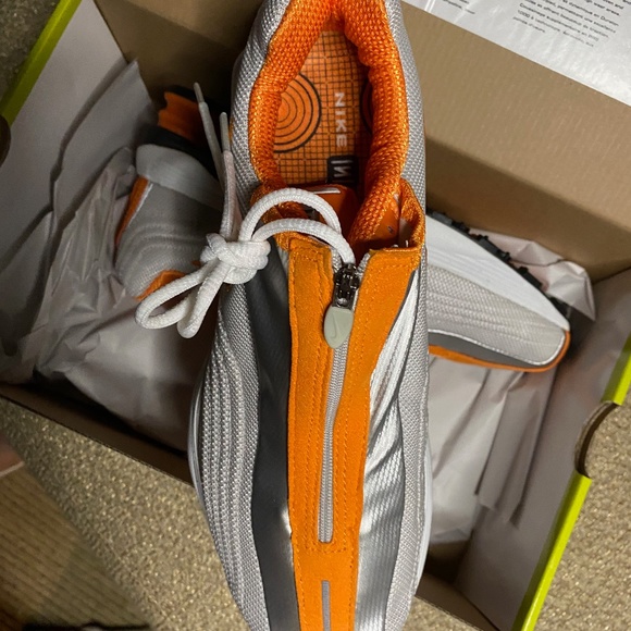 Nike Shox R4 - Bv1111-100 - SNS I Kultur, Kreativität, Community